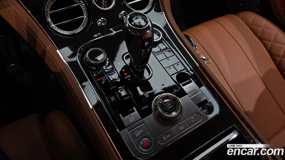 Bentley Continental 2022 из KR, фото 8
