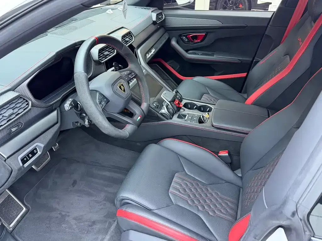 Lamborghini Urus — фото 9