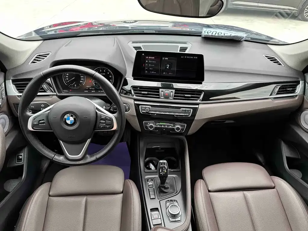 BMW X1 — фото 10