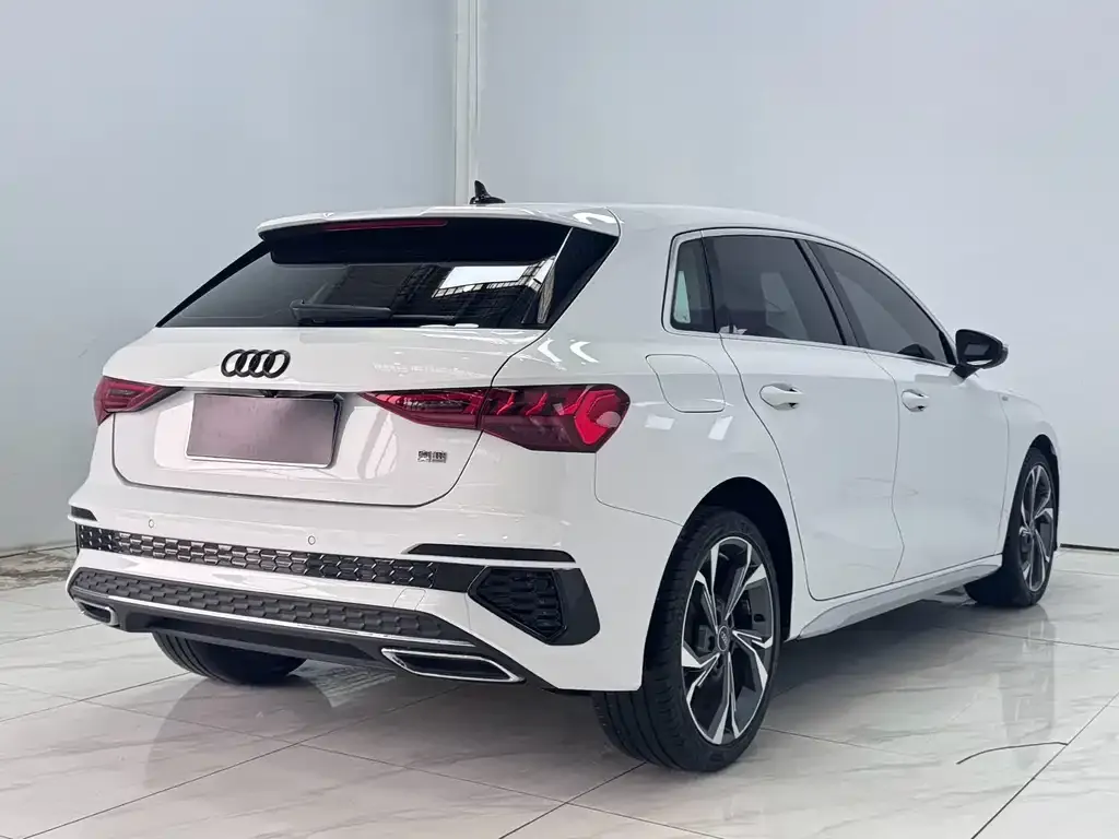 Audi A3 — фото 8