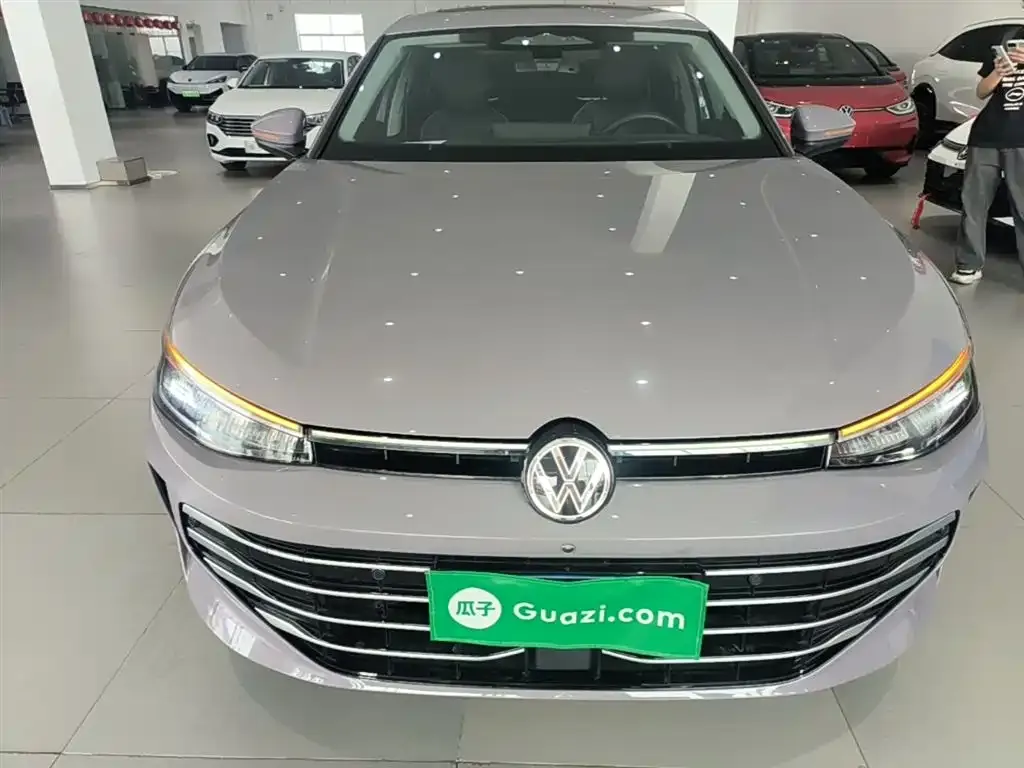 Volkswagen Passat — фото 10