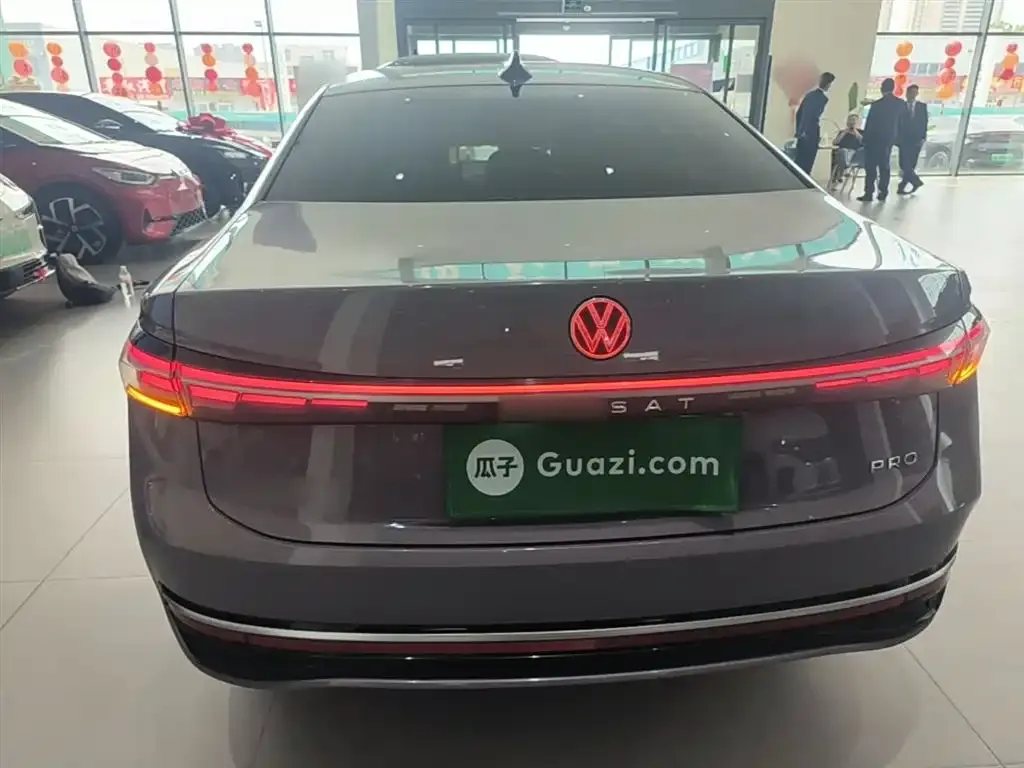Volkswagen Passat — фото 2