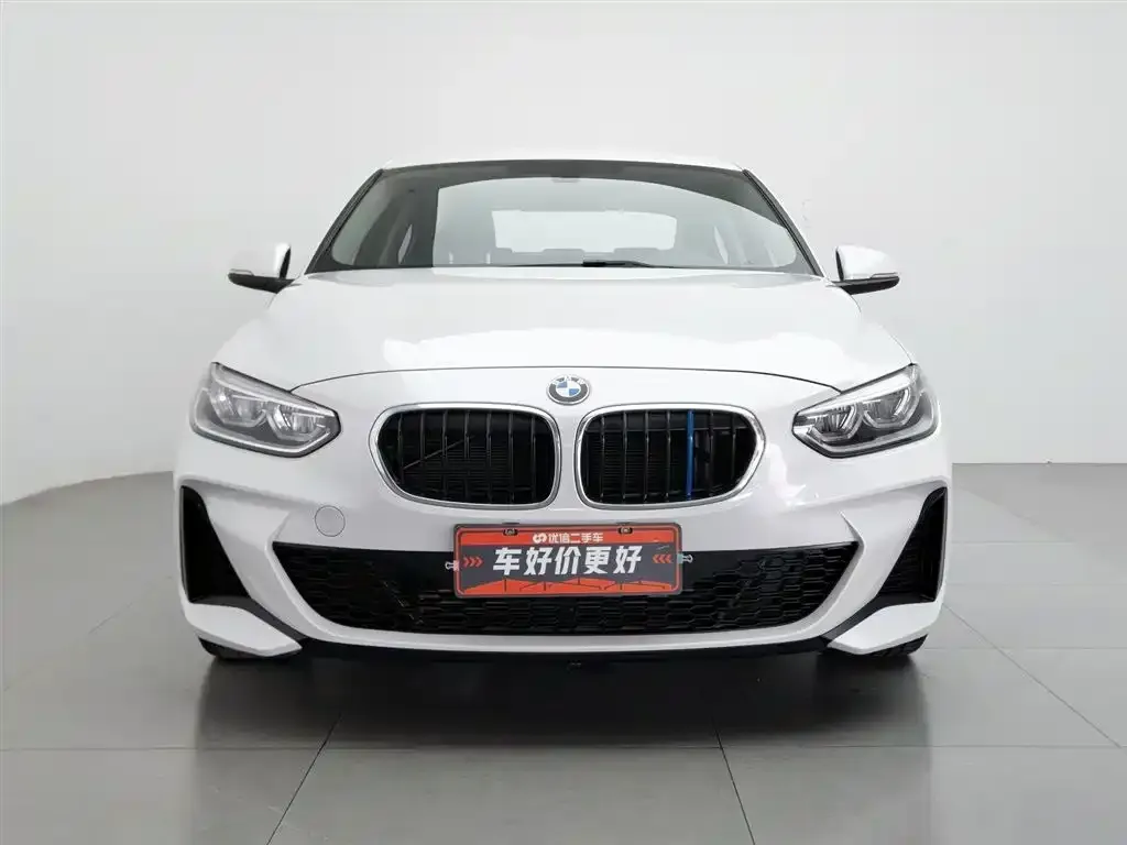 BMW 1 Series 2022 из CN, фото 4