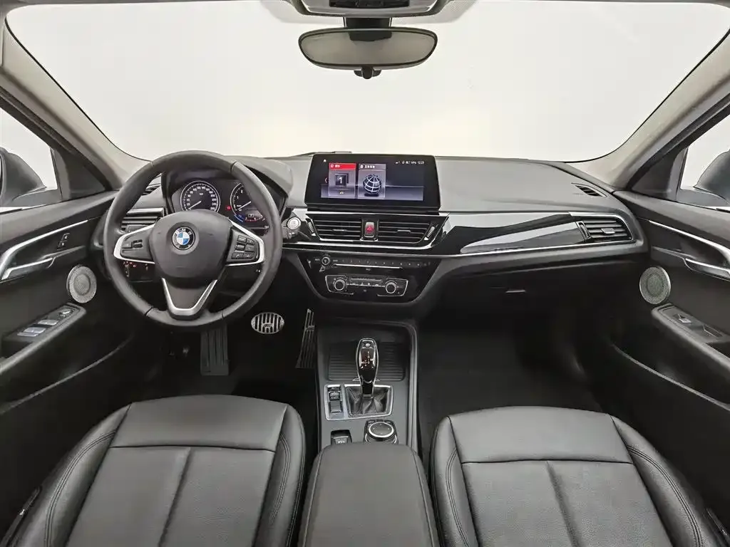 BMW 1 Series 2022 из CN, фото 7