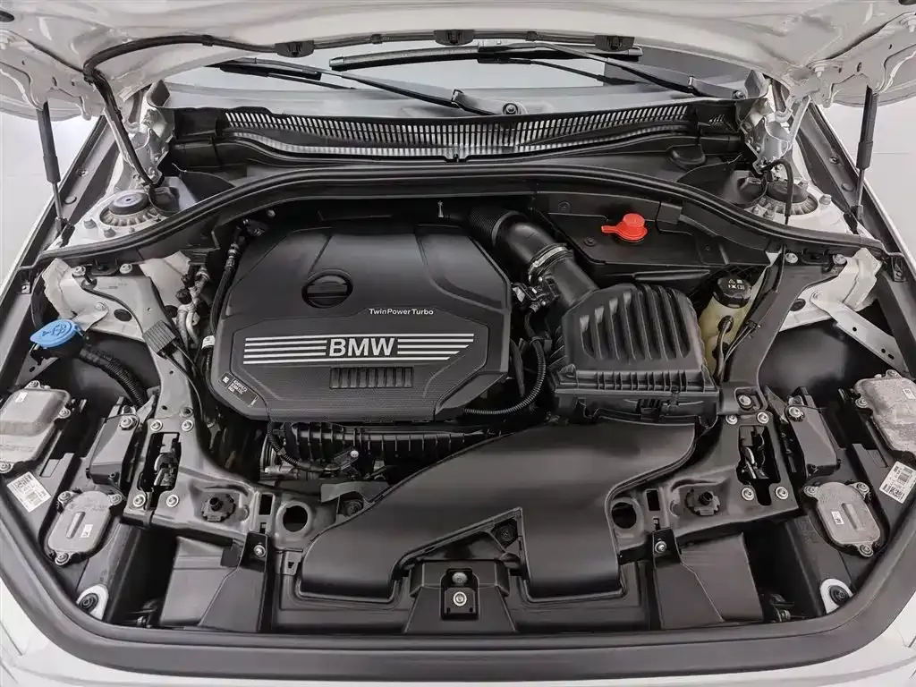 BMW 1 Series 2022 из CN, фото 9