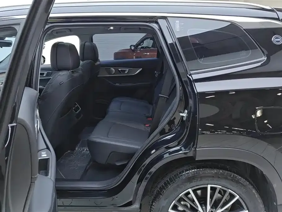 Chery Tiggo 8 PRO — фото 2