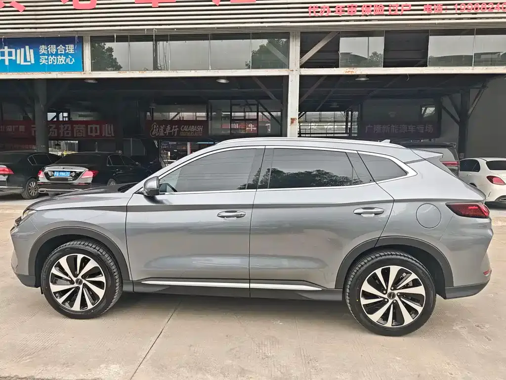 BYD PLUS New Energy — фото 7