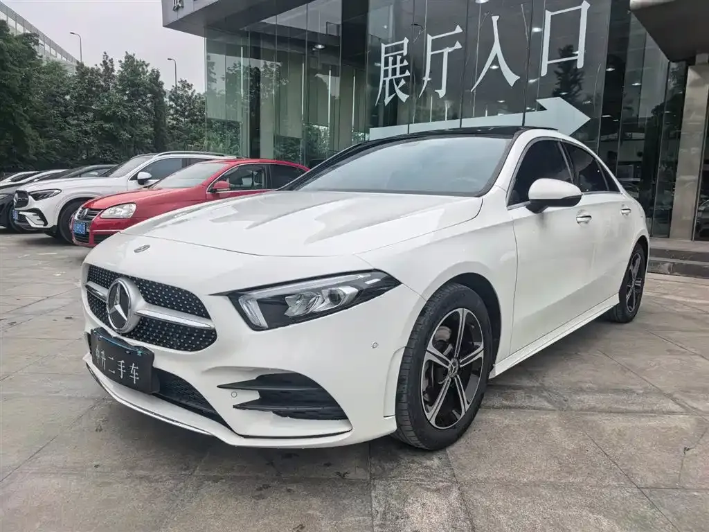 Mercedes-Benz A-Class — фото 1