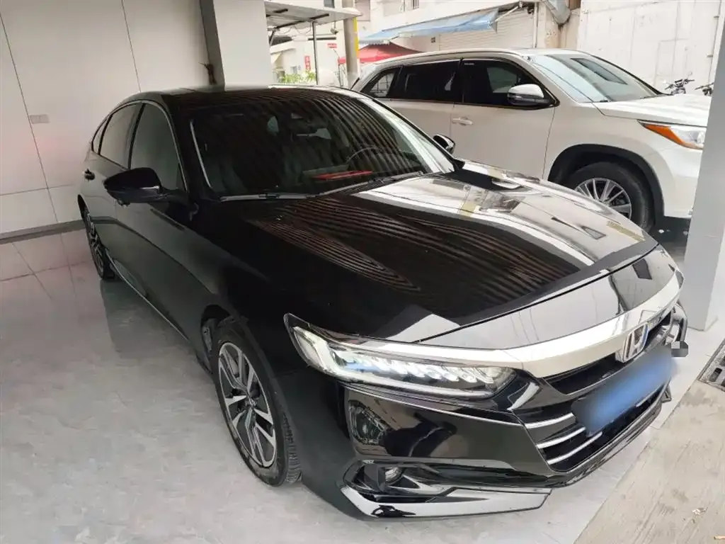 Honda Accord — фото 4