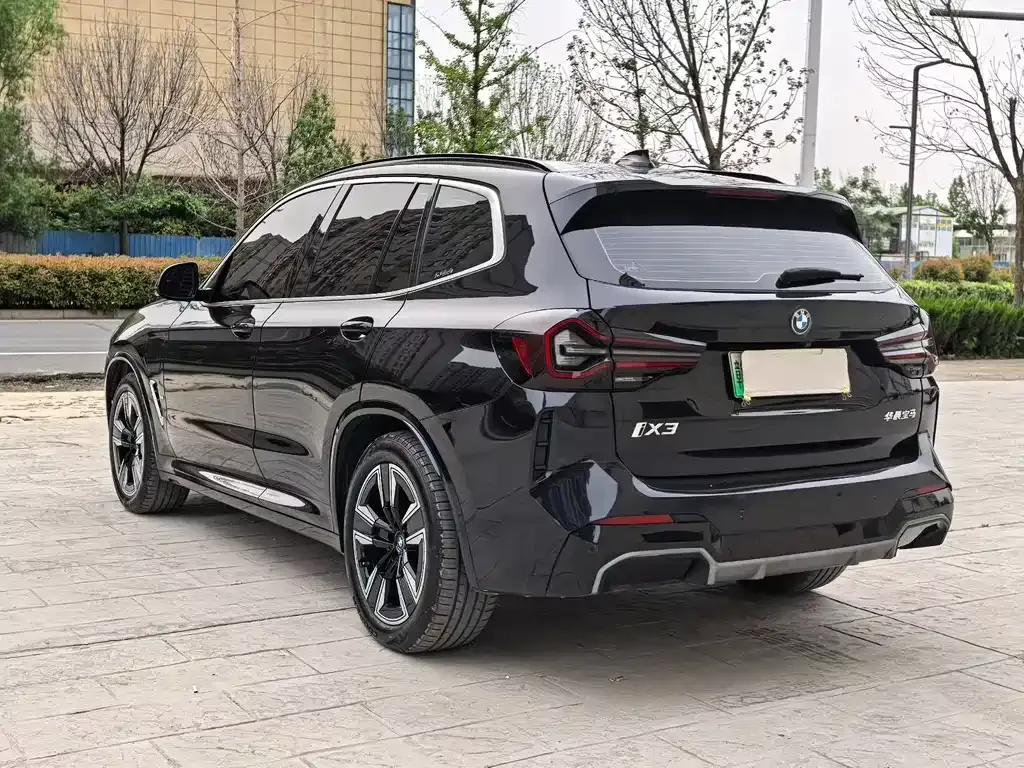 BMW iX3 2023 из CN, фото 4
