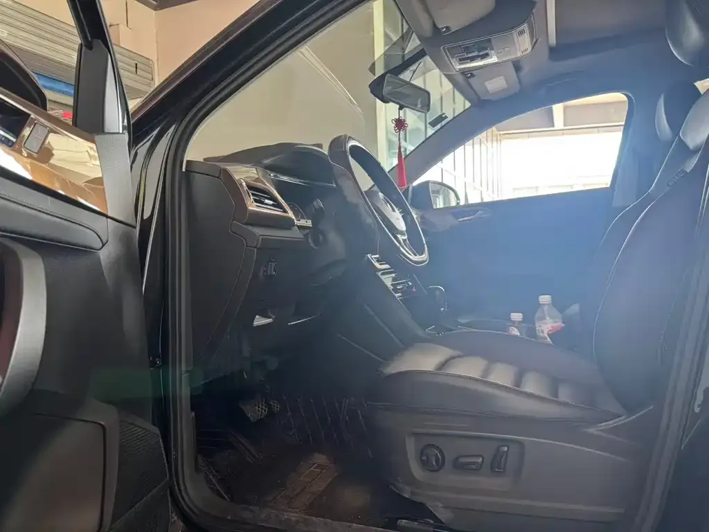 Volkswagen Tharu 2021 из CN, фото 3