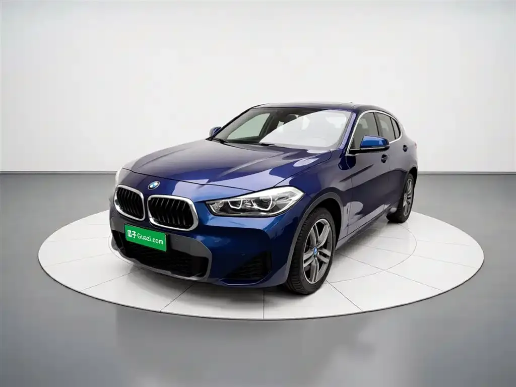 BMW X2 — фото 1