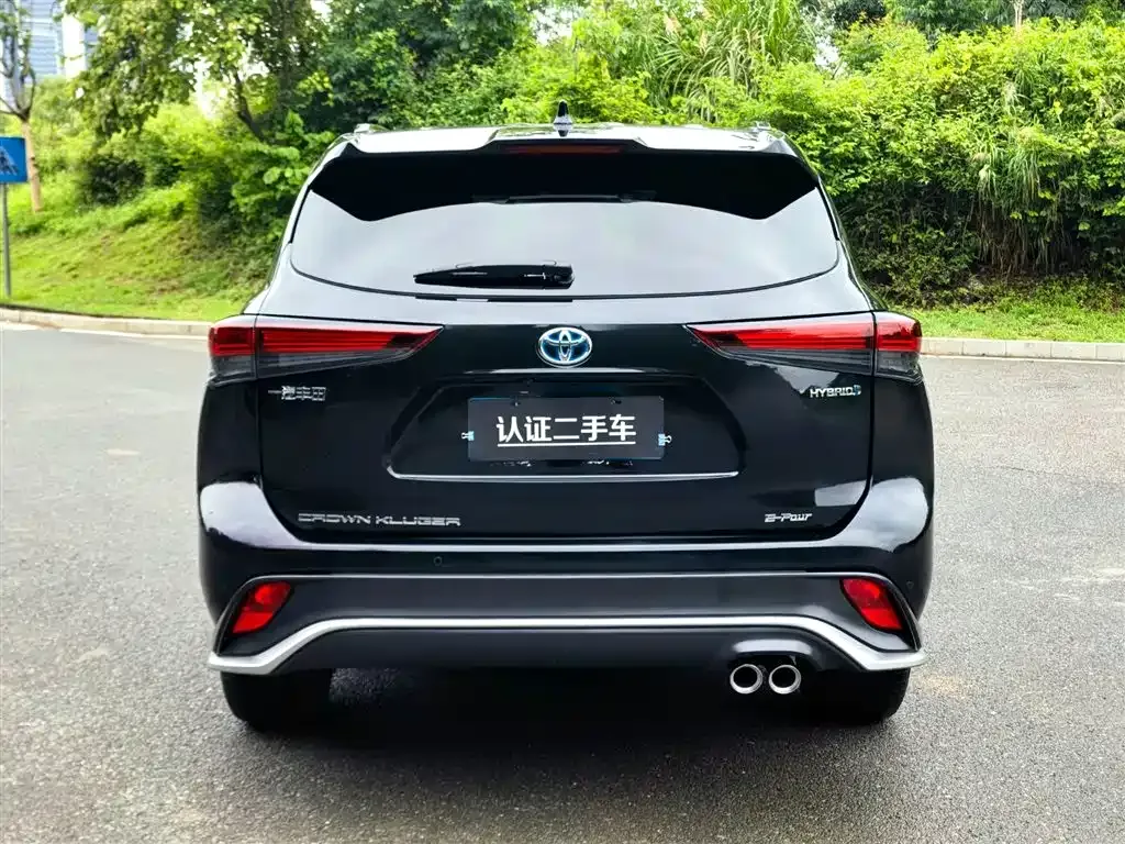Toyota Crown Kluger 2024 из CN, фото 7