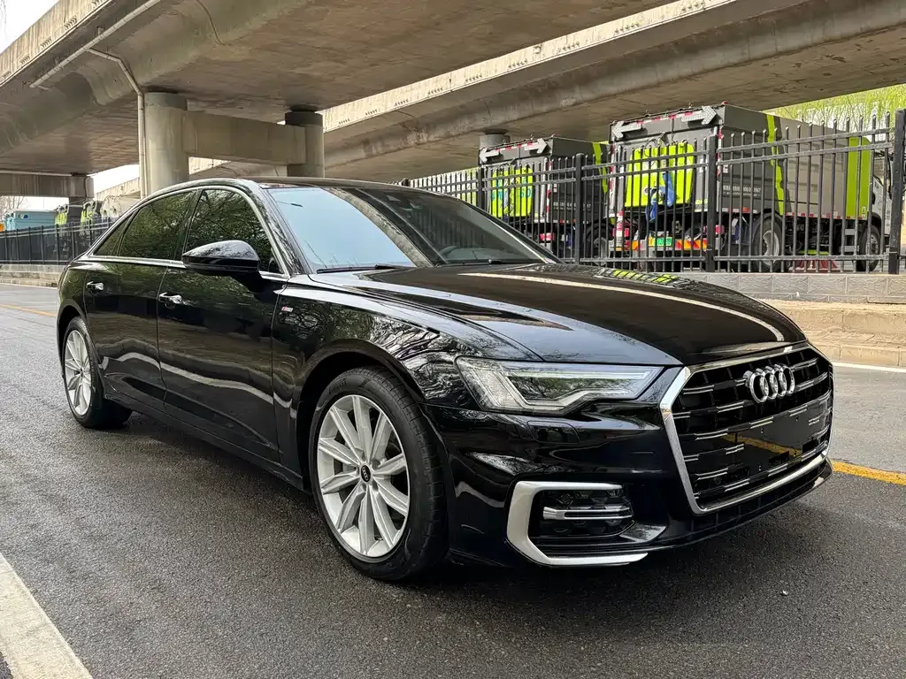 Audi A6L — фото 10