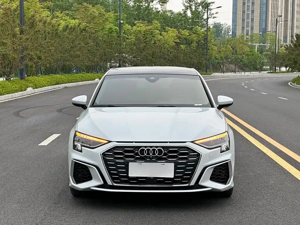 Audi A3 — фото 7
