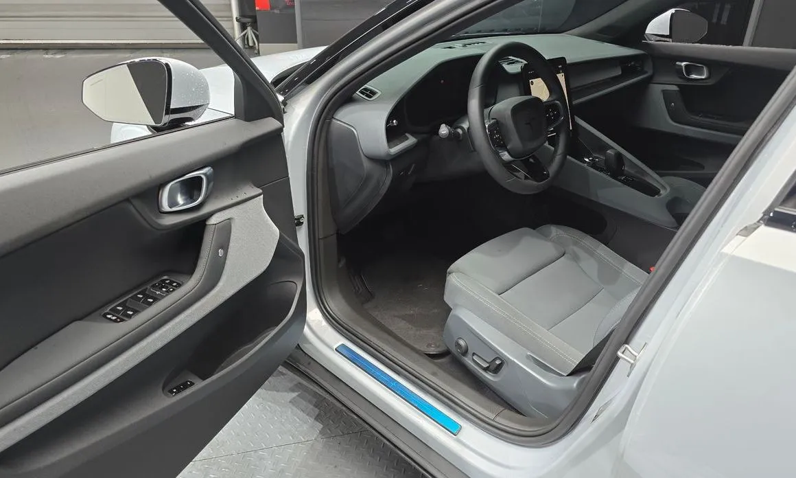 Polestar Polestar 2 2023 из KR, фото 8