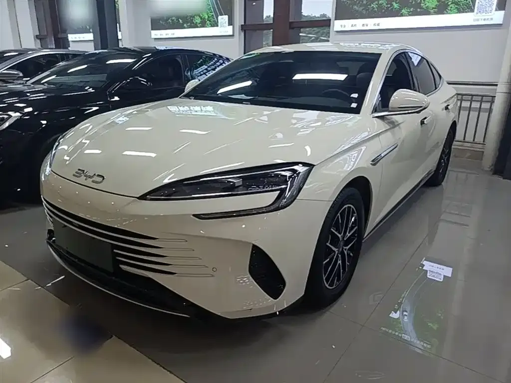 BYD Seal 07 DM-i 2025 из CN, фото 3
