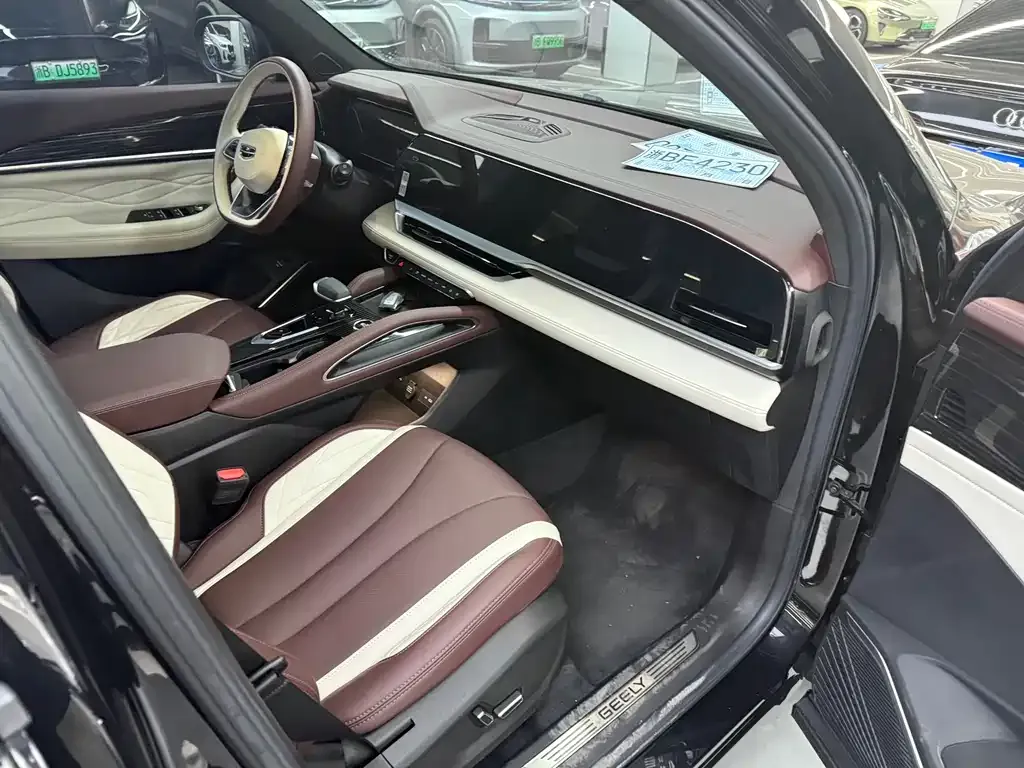 Geely Xingyue L 2025 из CN, фото 3