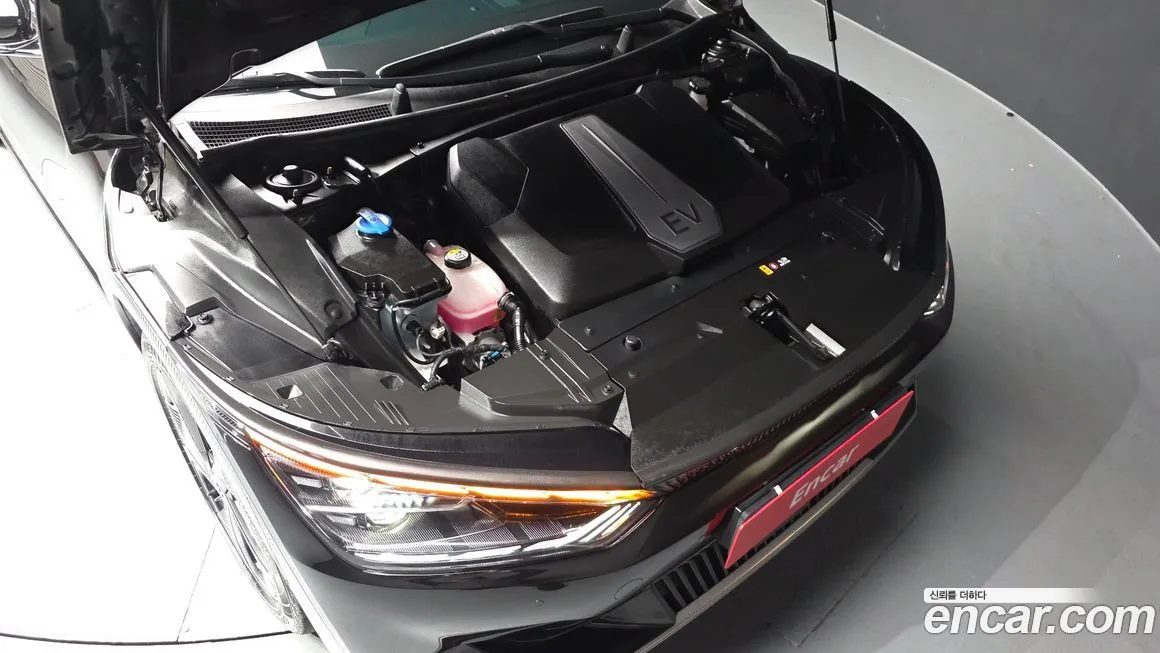 Kia EV6 2022 из KR, фото 8