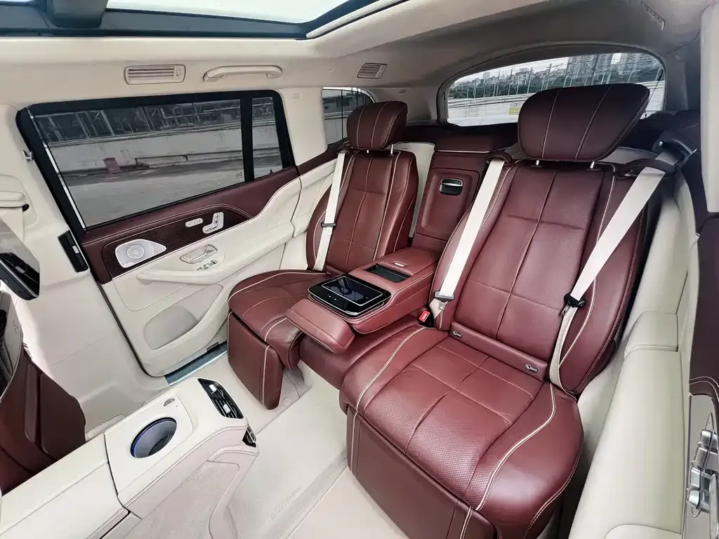 Mercedes-Benz GLS — фото 5