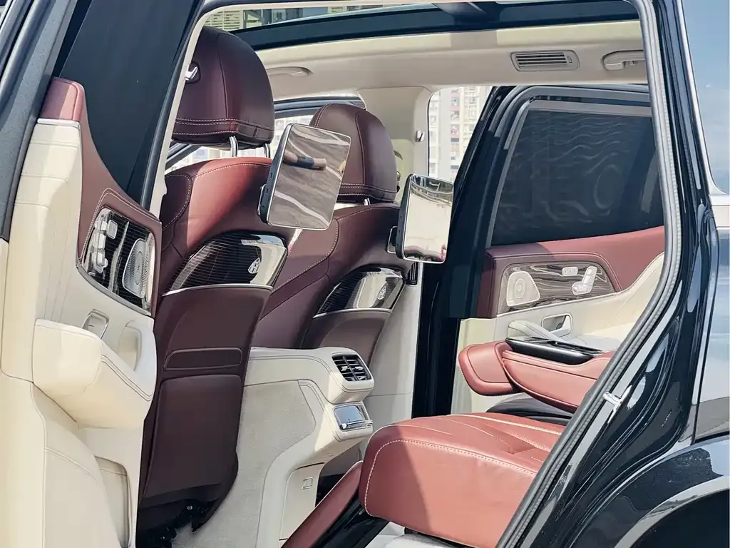 Mercedes-Benz GLS — фото 4