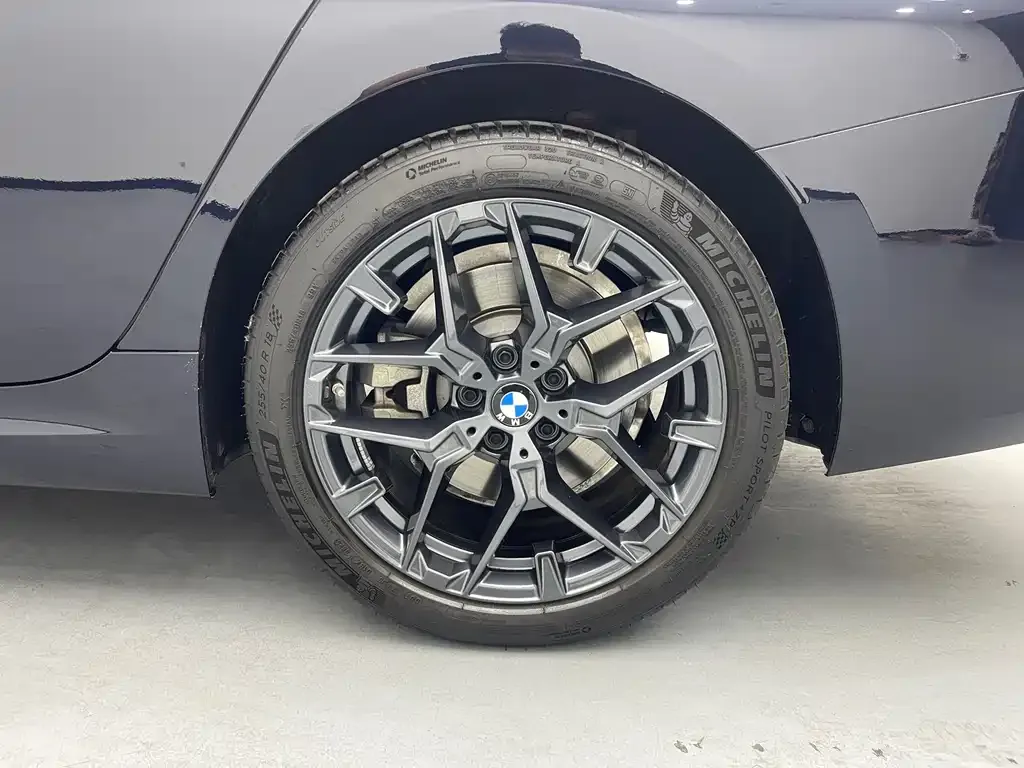 BMW 3 Series — фото 10