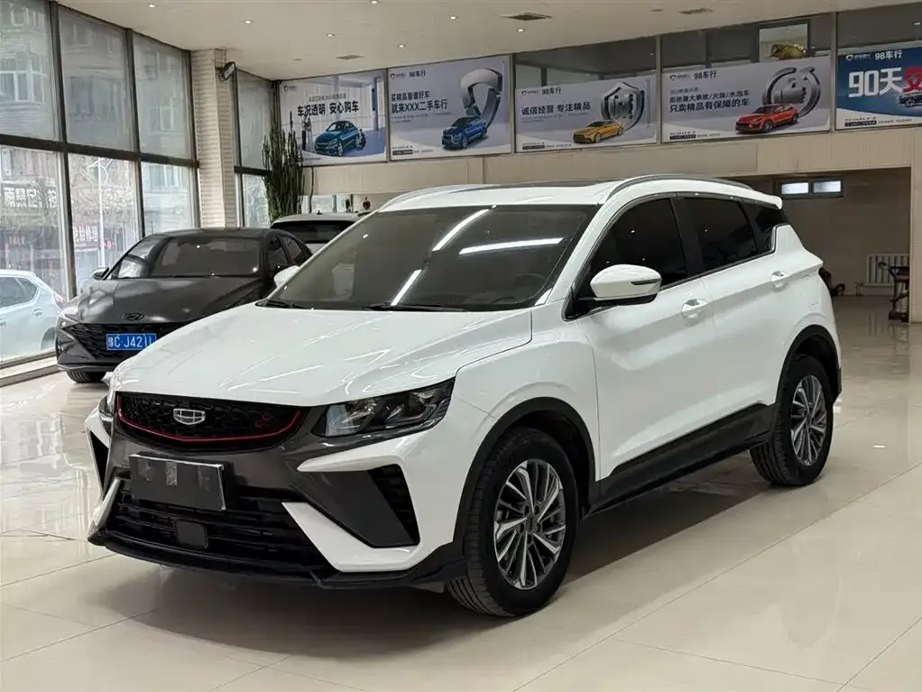 Geely Binyue — фото 1