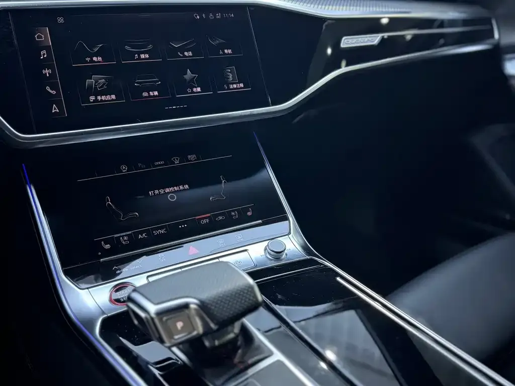 Audi RS 6 2023 из CN, фото 6