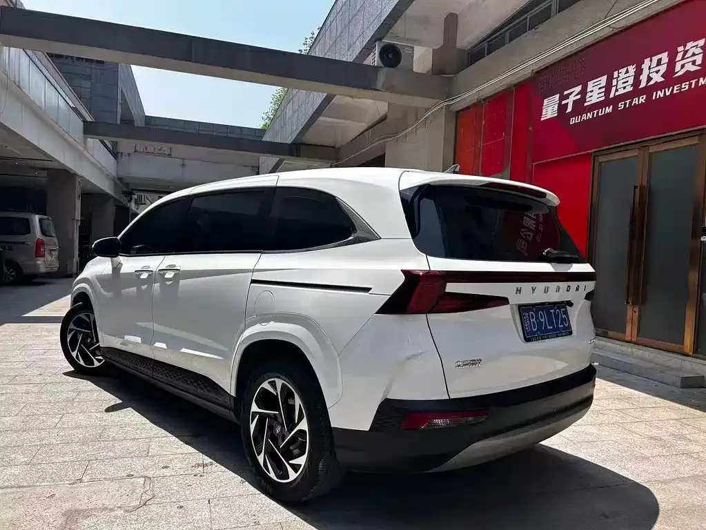 Hyundai Custo — фото 4