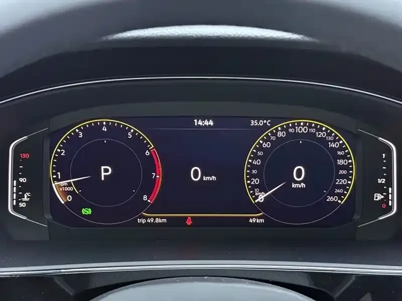 Volkswagen Passat — фото 10