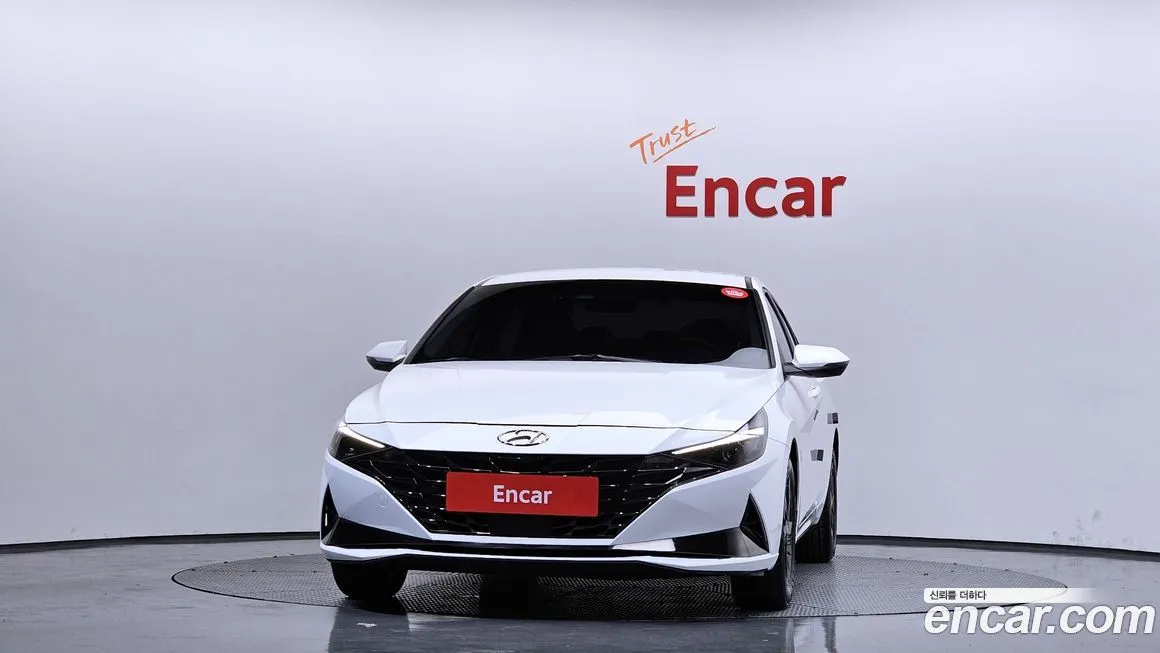 Hyundai AVANTE — фото 2