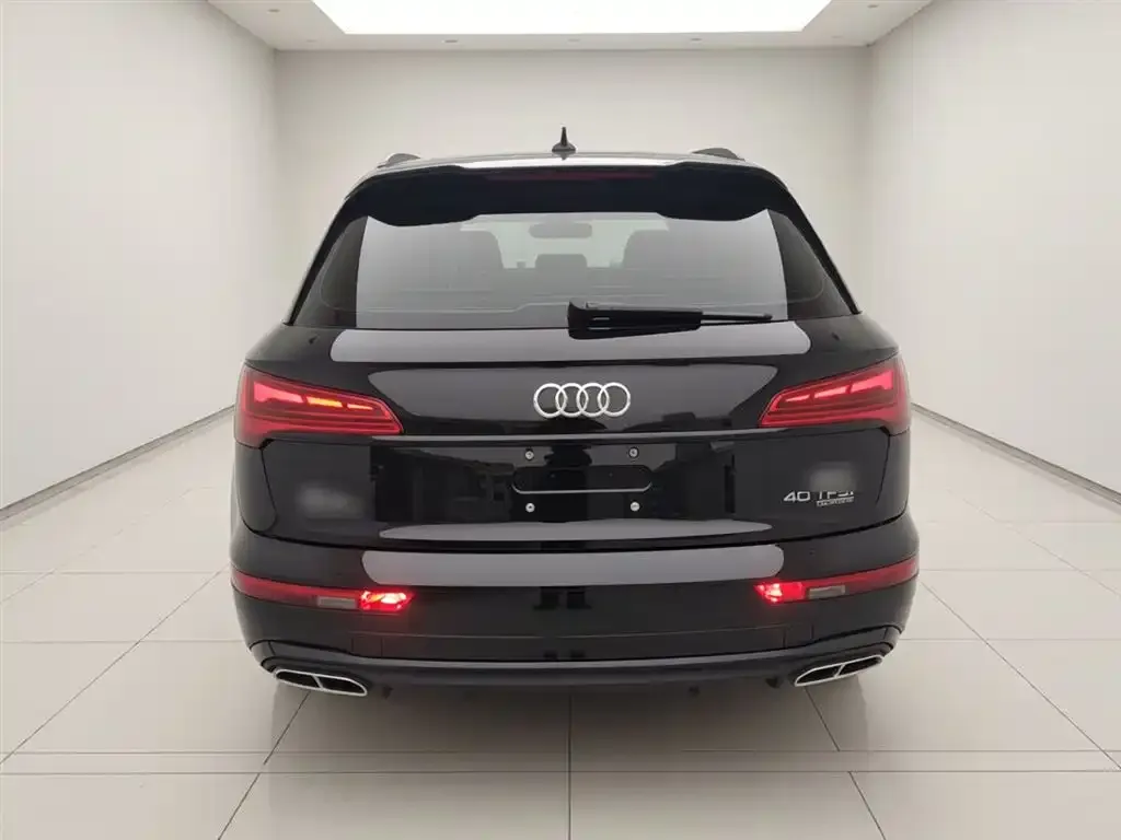 Audi Q5L — фото 2