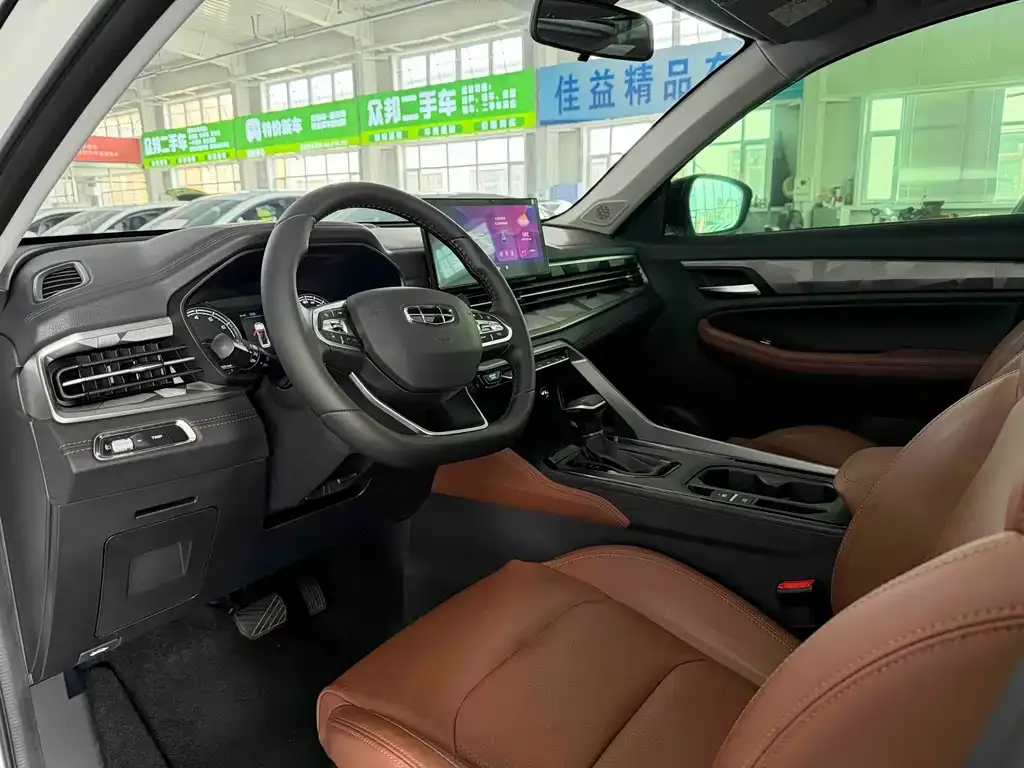 Geely Vision X6 — фото 2
