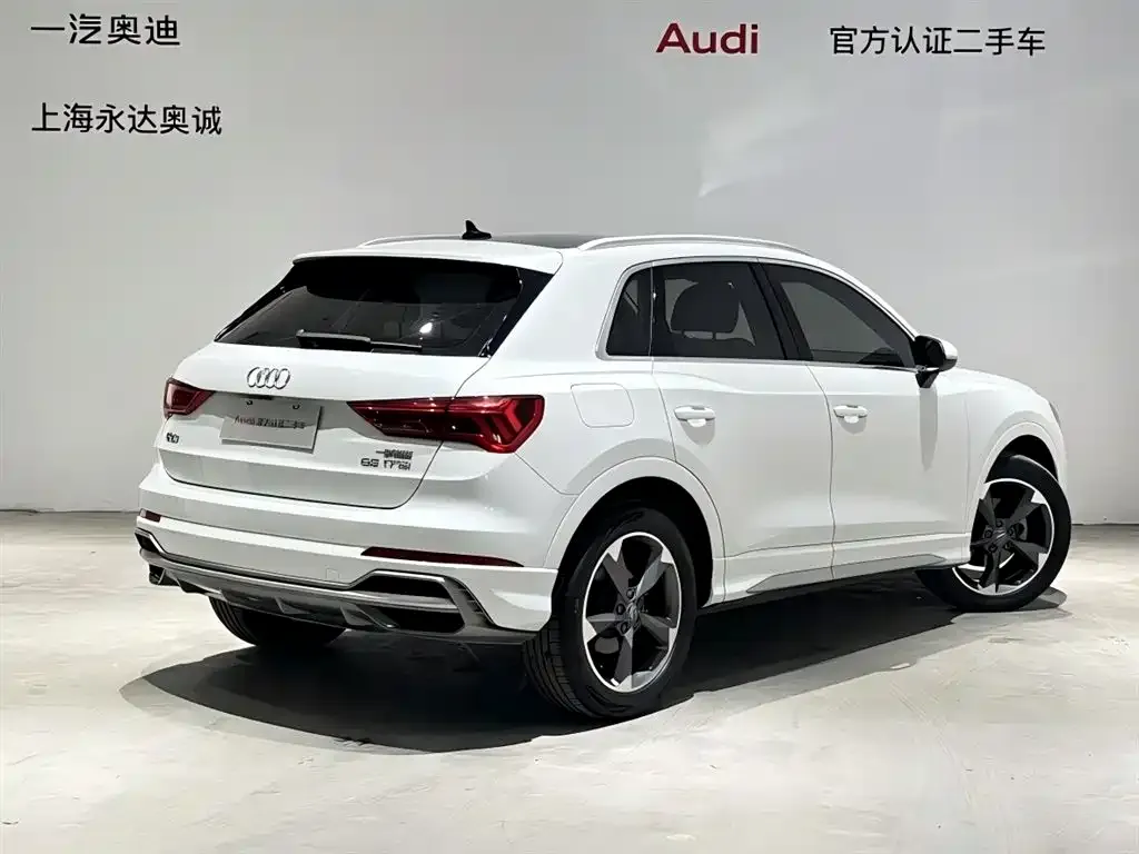 Audi Q3 — фото 8