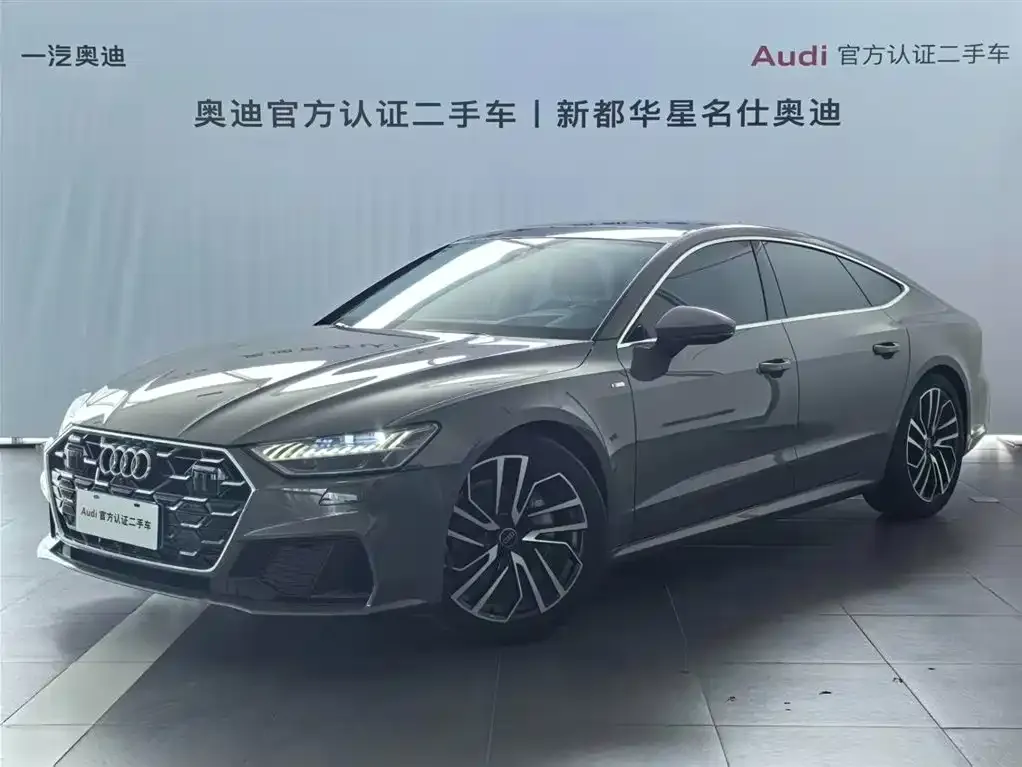 Audi A7 — фото 1