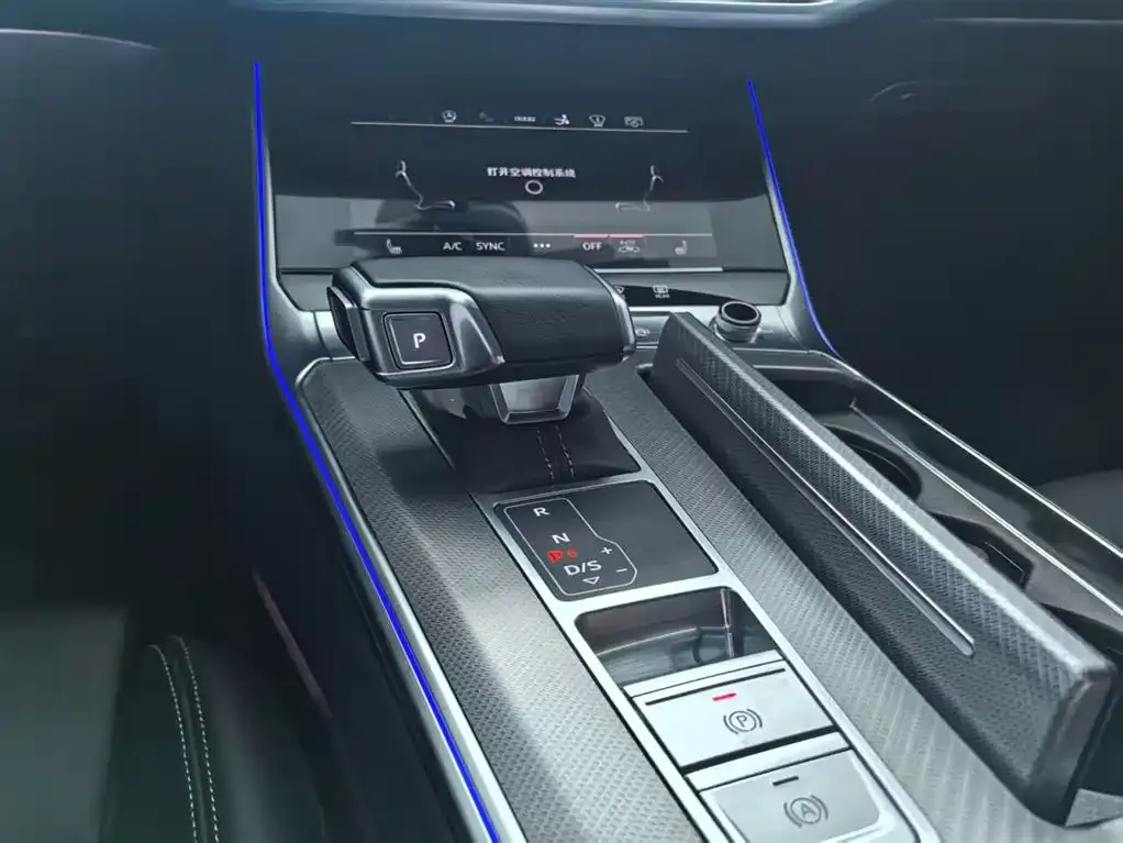 Audi A7 — фото 10