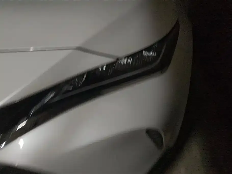 Toyota Harrier — фото 5