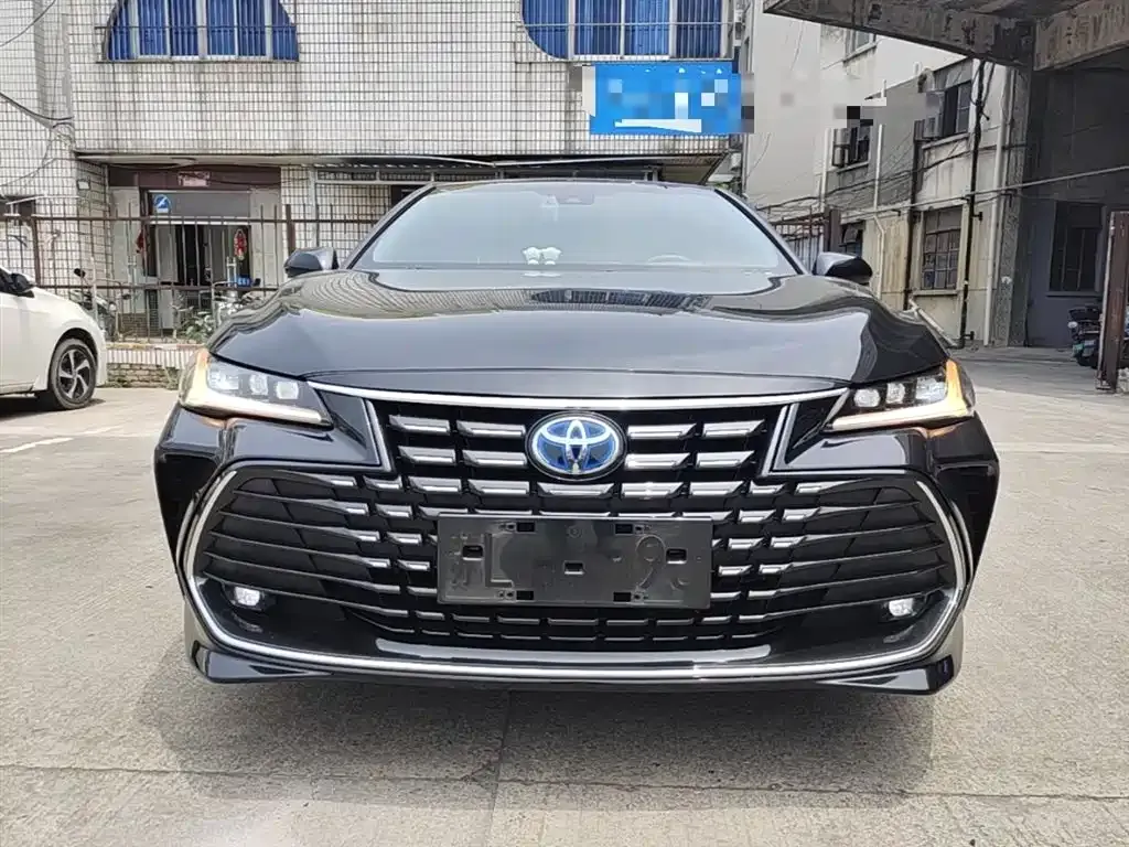 Toyota Avalon — фото 4