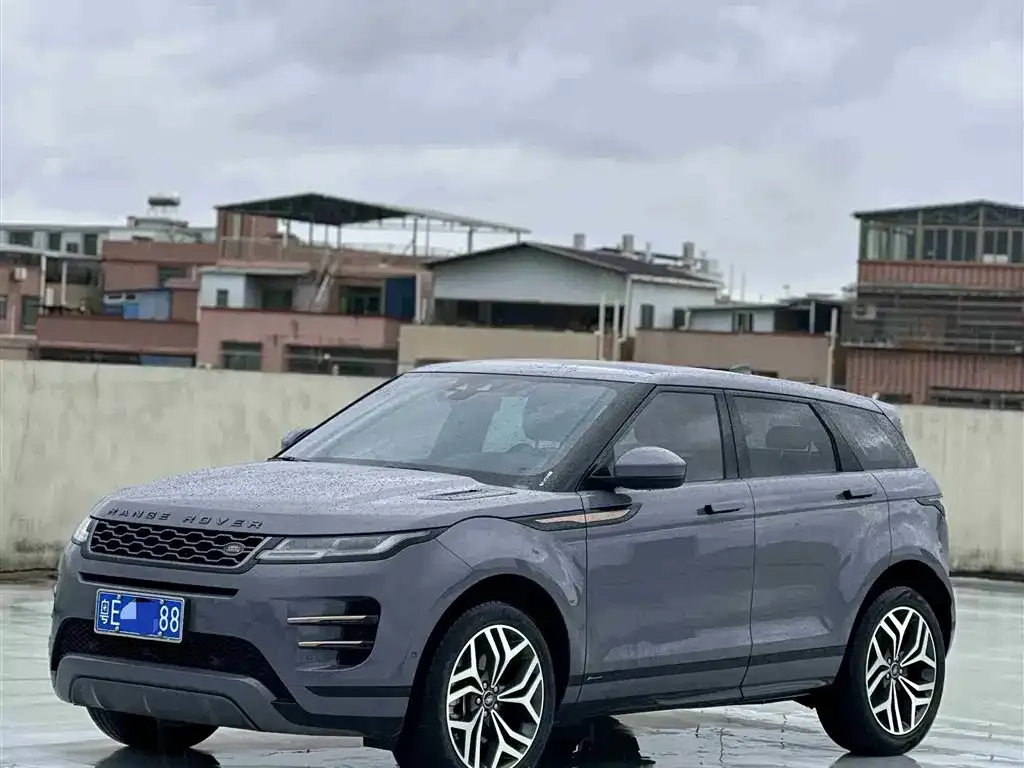 Land Rover Evoque — фото 1