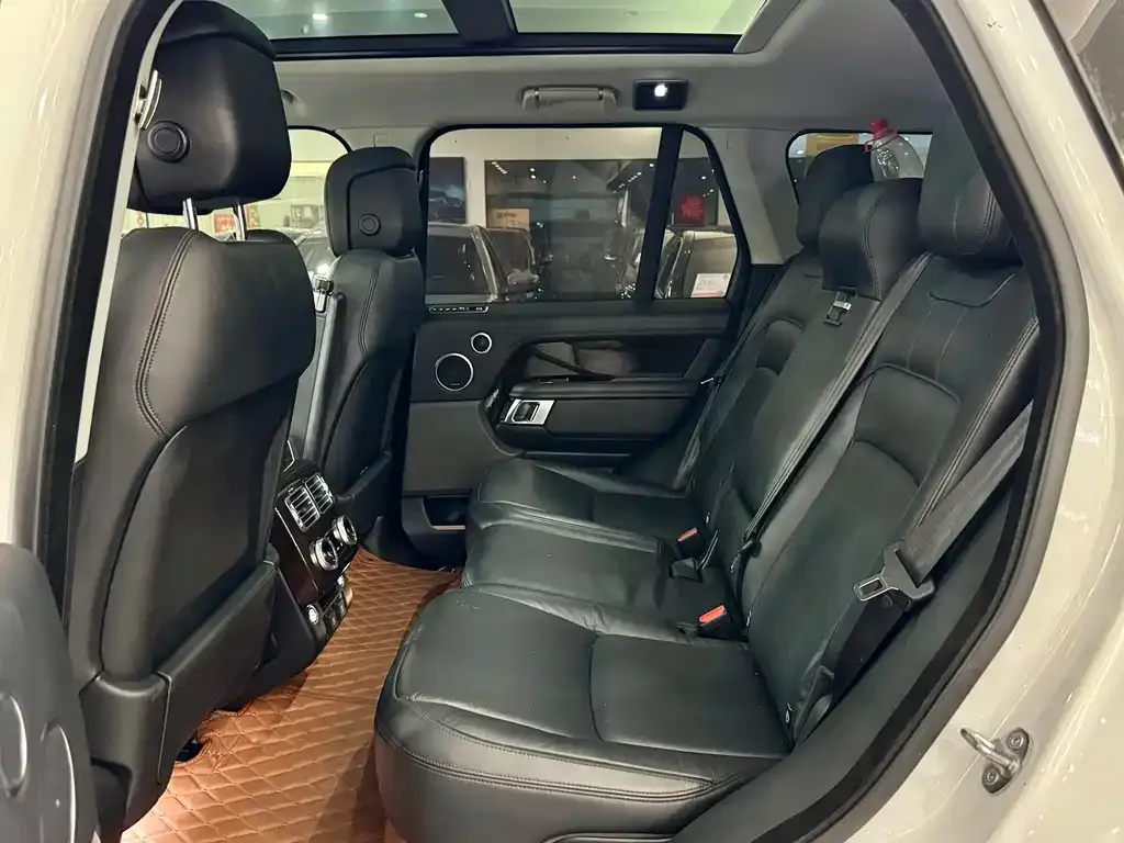 Land Rover Range Rover 2022 из CN, фото 3