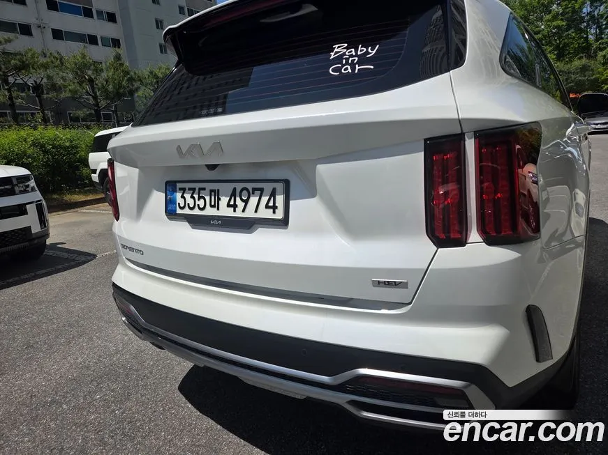 Kia Sorento — фото 8