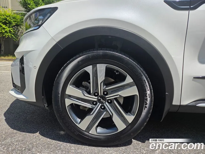 Kia Sorento — фото 6