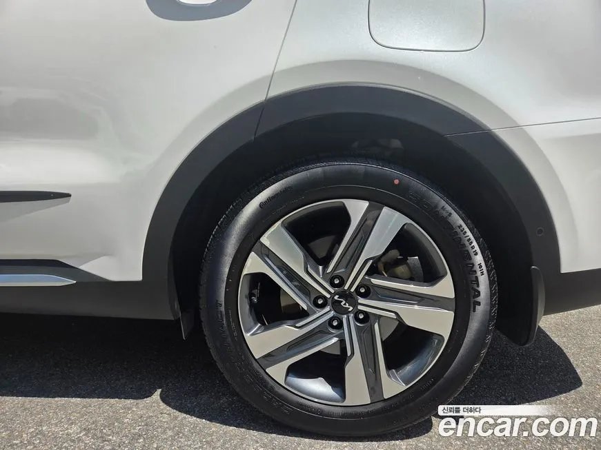 Kia Sorento — фото 3