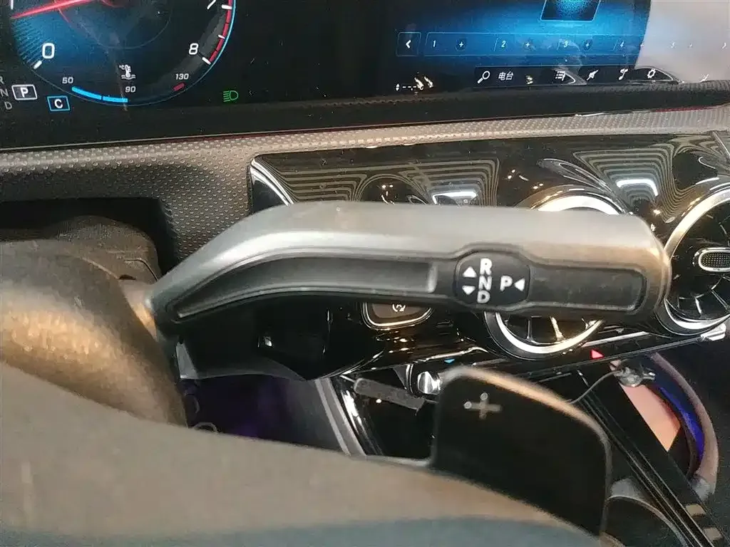 Mercedes-Benz A-Class 2021 из CN, фото 8