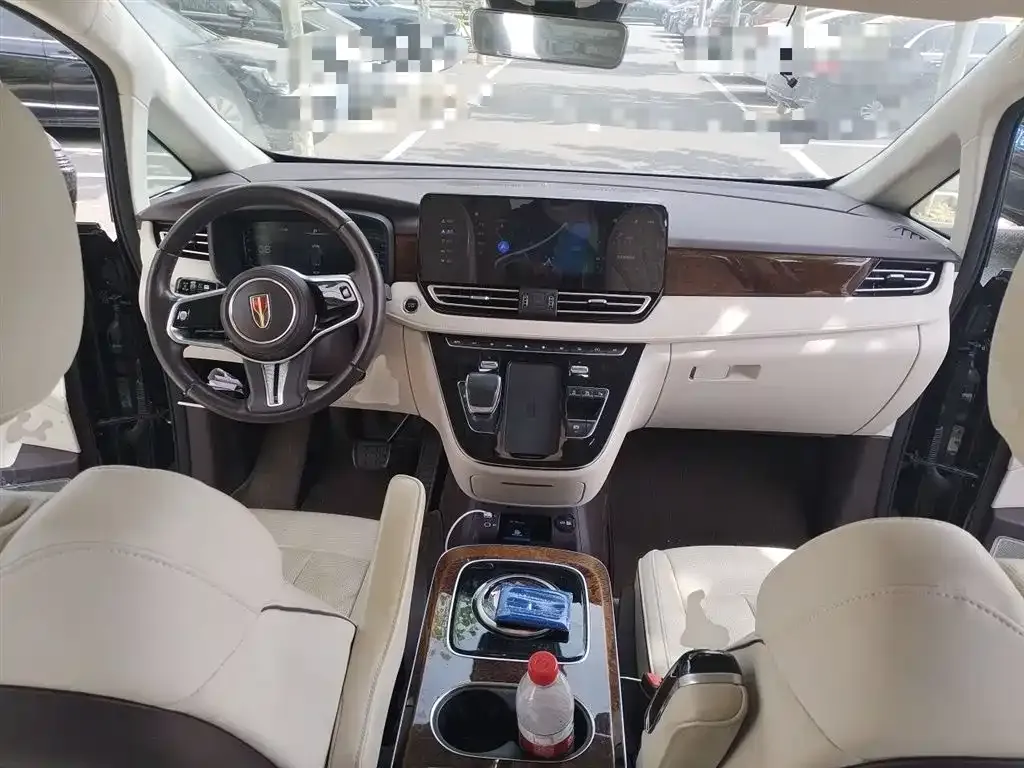 Hongqi HQ9 2023 из CN, фото 7