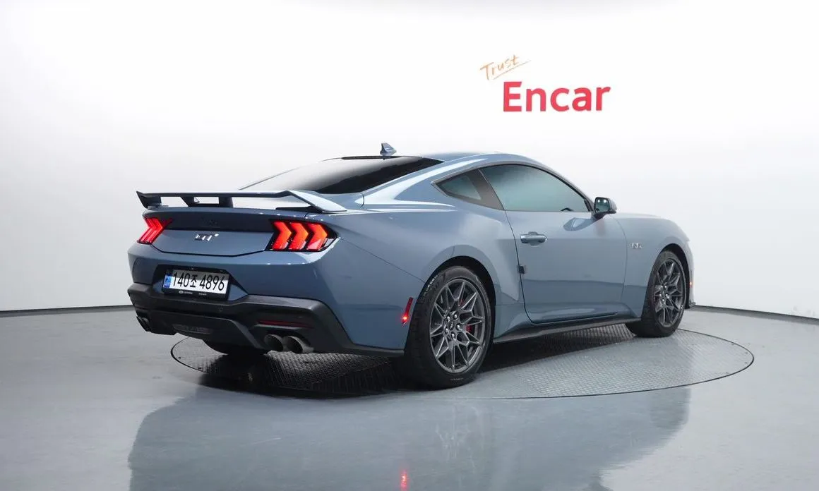 Ford Mustang 2024 из KR, фото 2
