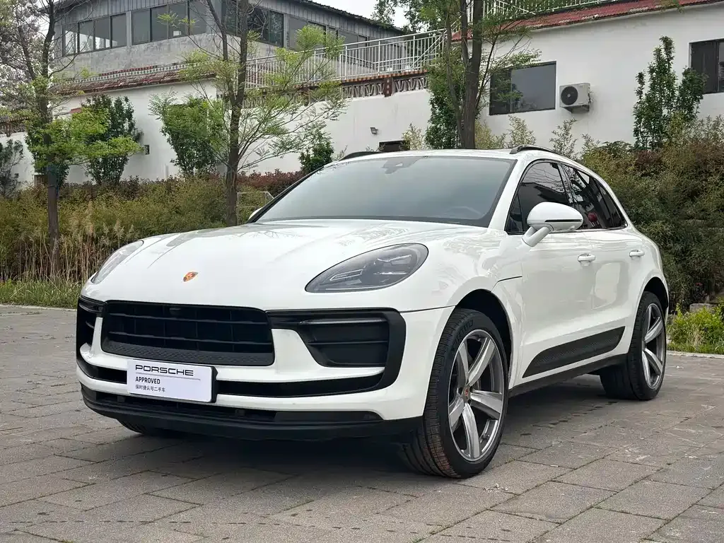 Porsche Macan — фото 1