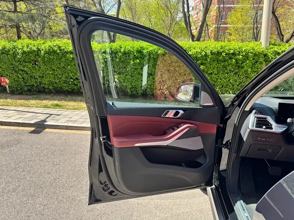 BMW X5 2025 из CN, фото 9