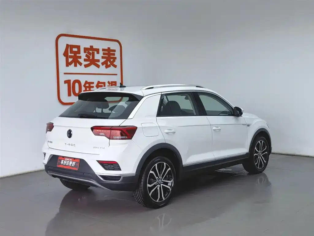 Volkswagen T-Roc — фото 4