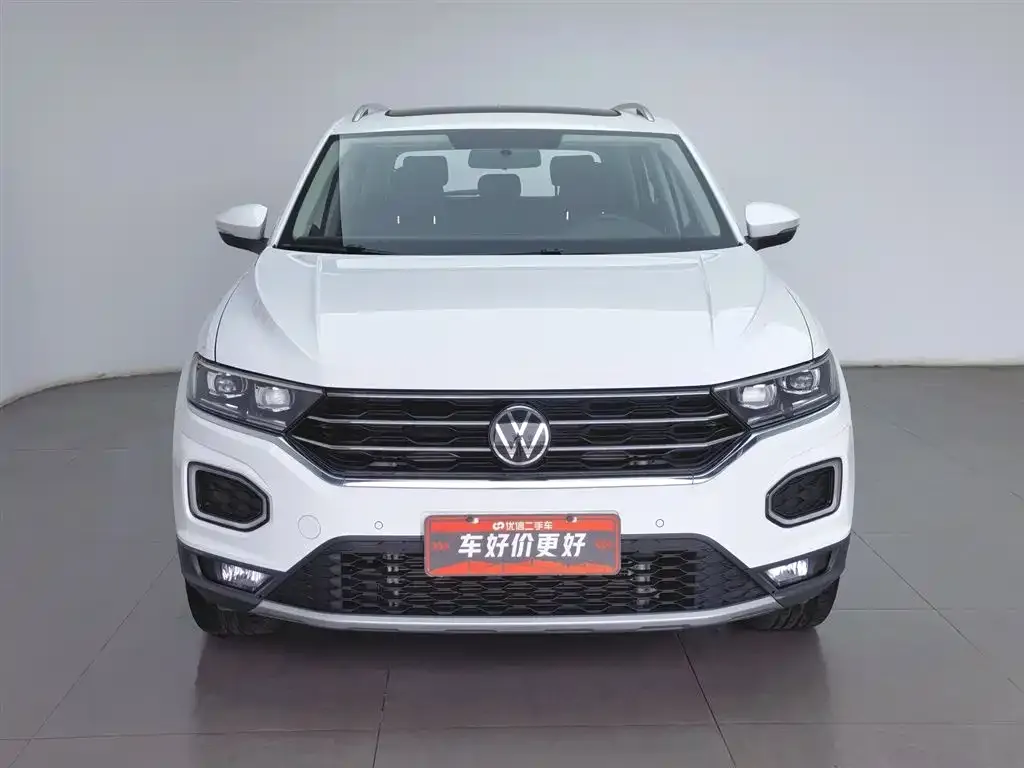 Volkswagen T-Roc — фото 2